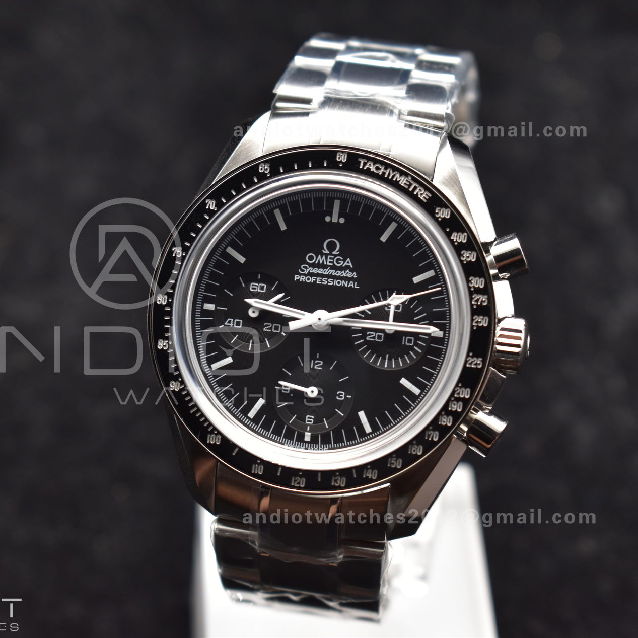 Speedmaster MoonWatch OMF SS Sapphire Crystal Black Dial on SS Bracelet Manual Winding Chrono Movement with Transparent Back